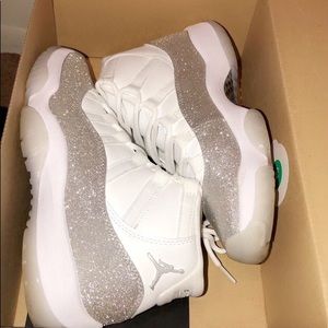 Jordan Retro 11 350$ 6.5